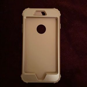 iPhone 8 Plus PROTECTIVE CASE (lightly used)